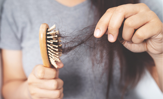 Facing Postpartum Hair Loss? 4 Tips to control Excessive Hair Shedding